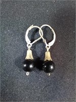 Very pretty petite sterling silver drop earrings