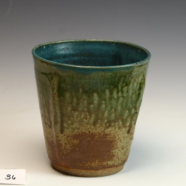 GG studio glazed pottery in very good condition