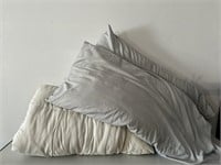 King Size Alt. Down Comforter & Two Pillows