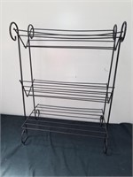 Metal wire magazine rack 24.5 x18