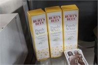 BURT'S BEES PURELY WHITE TOOTHPASTE (3)