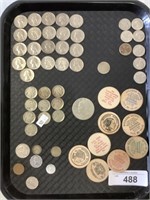 Assorted coins.
