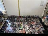 Large lot of basketball Cards
