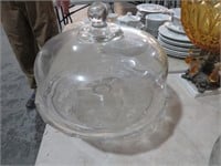 VIN GLASS CAKE KEEPER WITH DOME LID