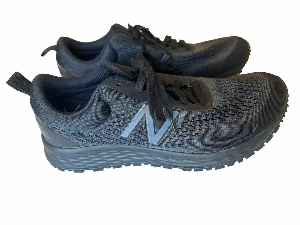 WOMEN 8.5 / MEN 7 - New Balance Fresh Foam ARISHI