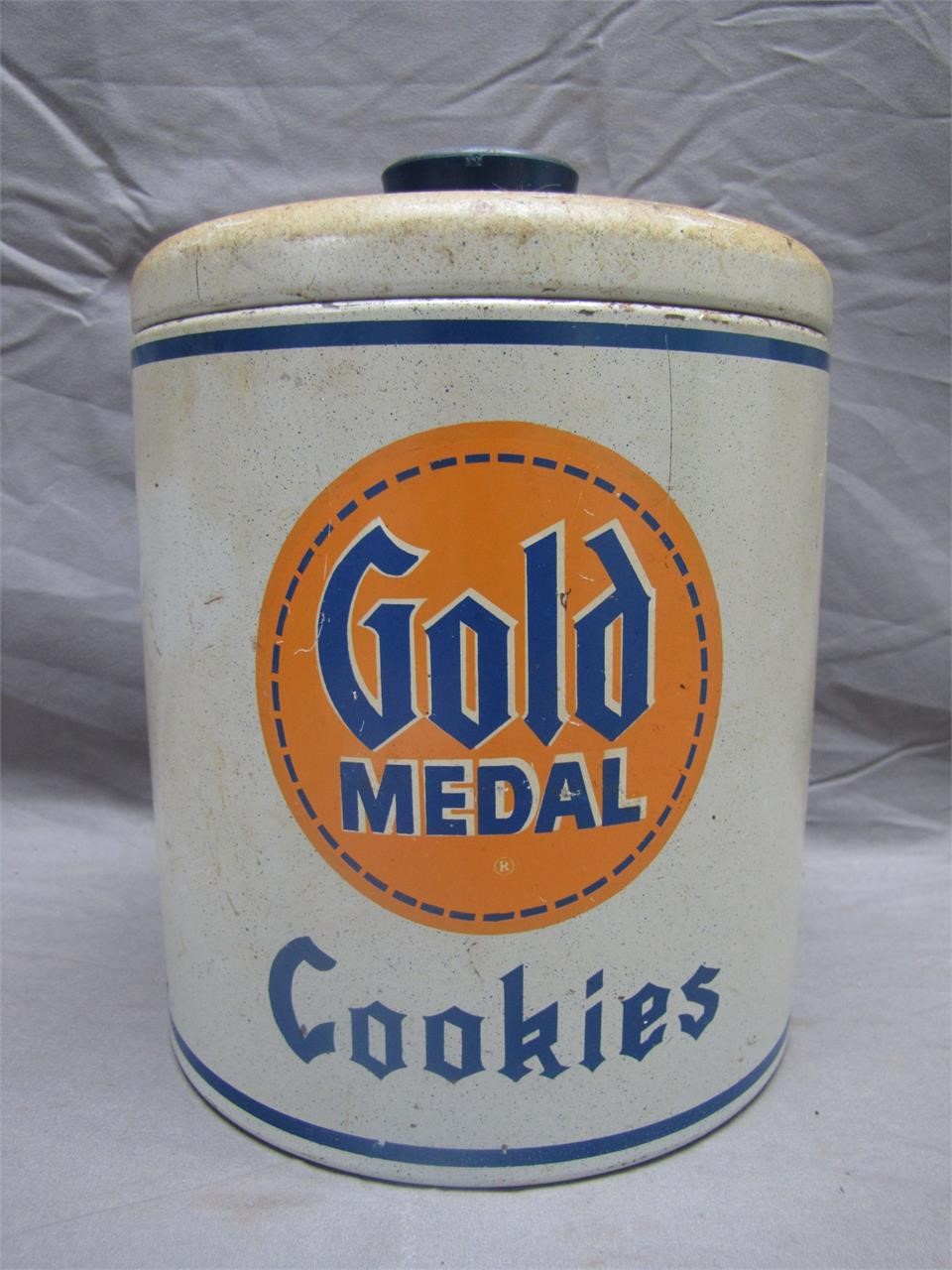 Vintage Gold Medal Tin Cookie Jar