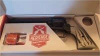 Heritage rough rider w/claw design on handle .22
