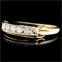 14K Gold Ring with 0.23ctw Diamonds