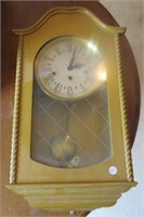 Décob wall clock, made in Germany. Measures: 23"