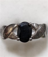 $140 Silver Black Onyx Ring (~weight 3g)