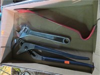 Prybar, Adjustable Wrenches