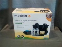 Medela double breast pump with on-the-go tote