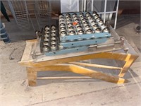Set of car ramps and conveyor rollers