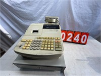 Royal 487 NX Cash Register w/ Key