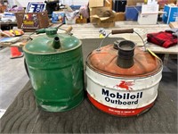Mobil gas can & metal gas can