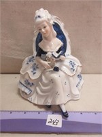 LOVELY SEATED FIGURAL