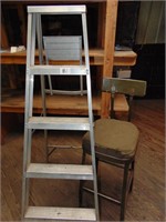 Aluminum Step Ladder - Metal stool