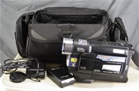 JVC VHS CAMCORDER W/ CHARGER BATTERY CASE