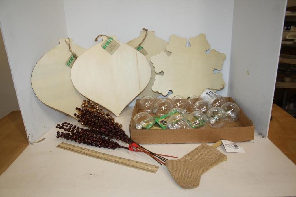 Crafter's Clear Ornaments & Wooden Holiday Crafts