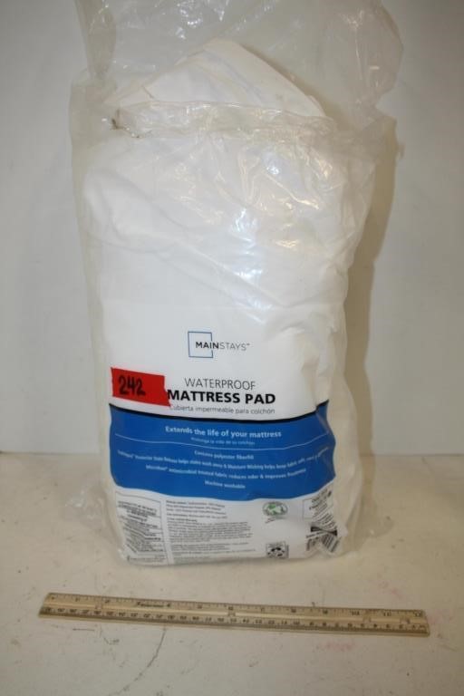 Mainstay Waterproof Mattress Pad