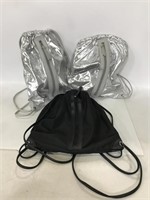 Three NoBo zipper pocket cinch bags