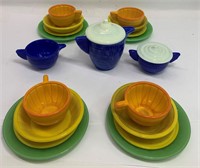 Akro Agate Multicolored Glass Child's Tea Set