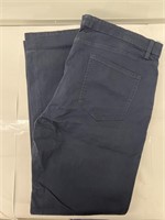Size 42x34 Essentials MENS Pants