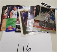 Basketball cards lot