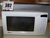 Amana Microwave