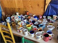 LARGE LOT OF STATE COFFEE CUPS