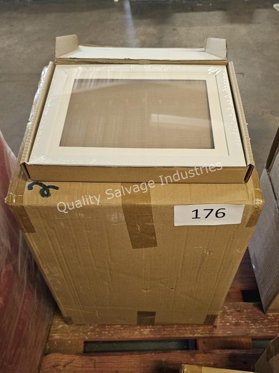18ct 11x9 white shadow box frames