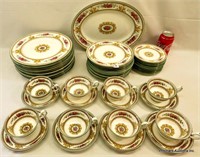 69 Piece Wedgwood "Columbia" China Dinner Service