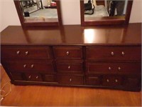 9 Drawer Dresser & 2 Mirrors