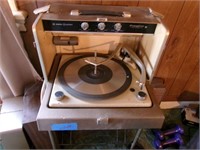 Vintage GE Stereo and Stand