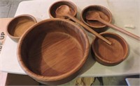 Wood Salad Bowl Set