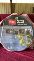 Toro spring bucket