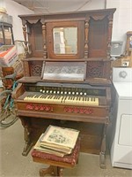 Golden toned Beethoven Organ company Organ