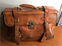 Vintage Large Heavy Duty Full Leather Doctors Bag