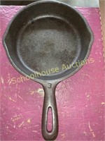 Cast iron skillet by Wagner ware 6 1/2” in good