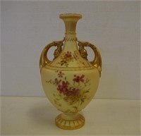 Victorian Royal Worcester blush ivory vase
