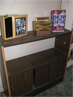 Small bookshelf with misc home decor
