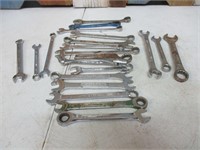 Lot of 20 Wrenches