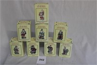 8 INTERNATIONAL SANTA CLAUS COLLECTION FIGURINES