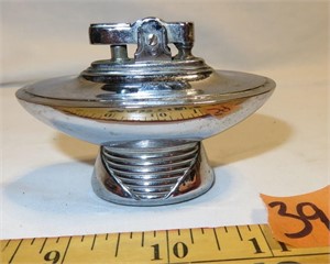 Vintage Chrome Ronson "Tempo" Tabletop Lighter