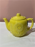 Vintage Pottery Teapot Marked Usa