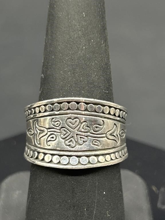 925 Silver Ring, Size 7.5, 
TW 7.08g
, Tested