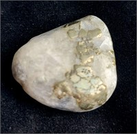 Quartz with Pyrite