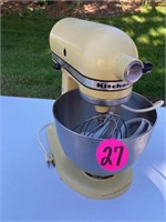 Kitchen Aid Mixer & Attachments