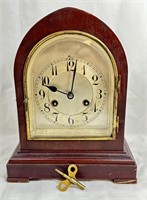 VINTAGE GERMAN BEEHIVE MANTLE CLOCK