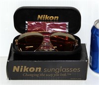 Nikon Aviator Sunglass New w Case